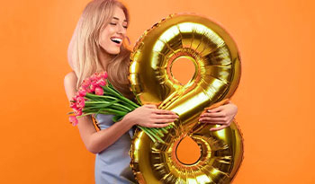 Sveikiname su kovo 8 d.